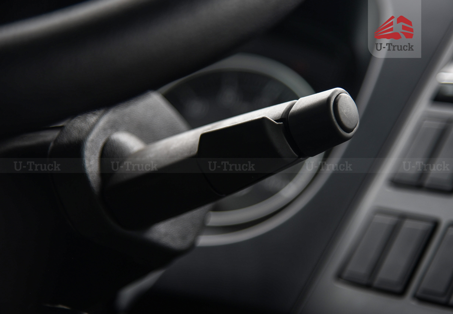 Xe ben HOWO NX 350 6X4 Thùng đúc