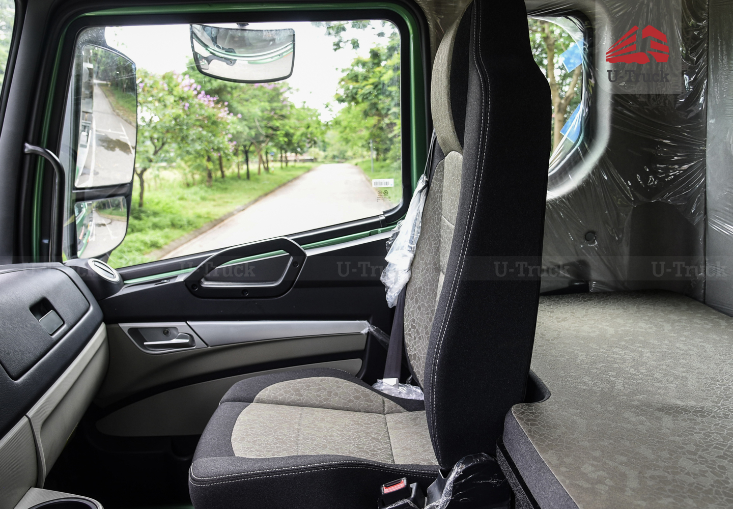 Xe ben HOWO NX 350 6X4 Thùng đúc