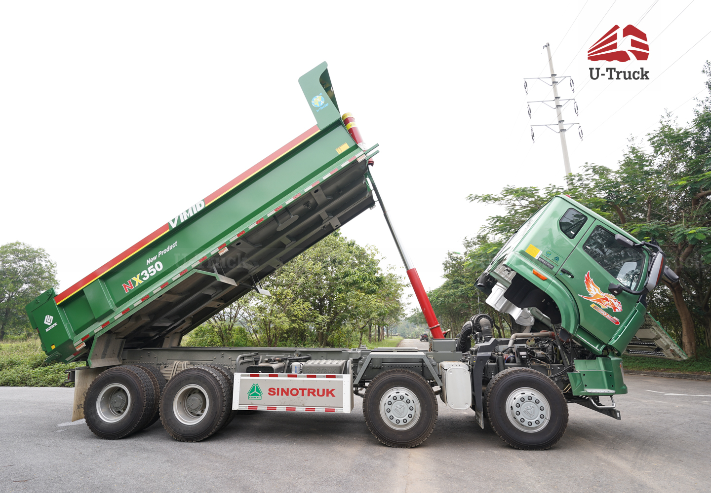 Xe ben HOWO NX 350 8×4 thùng đúc