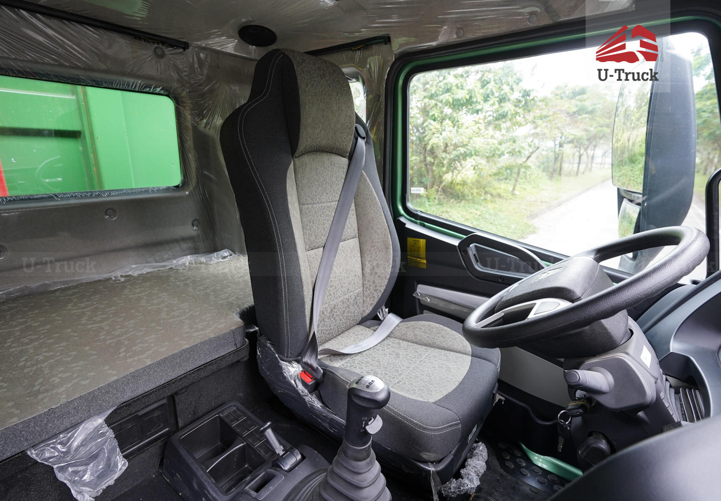 Xe ben HOWO NX 350 8×4 thùng đúc