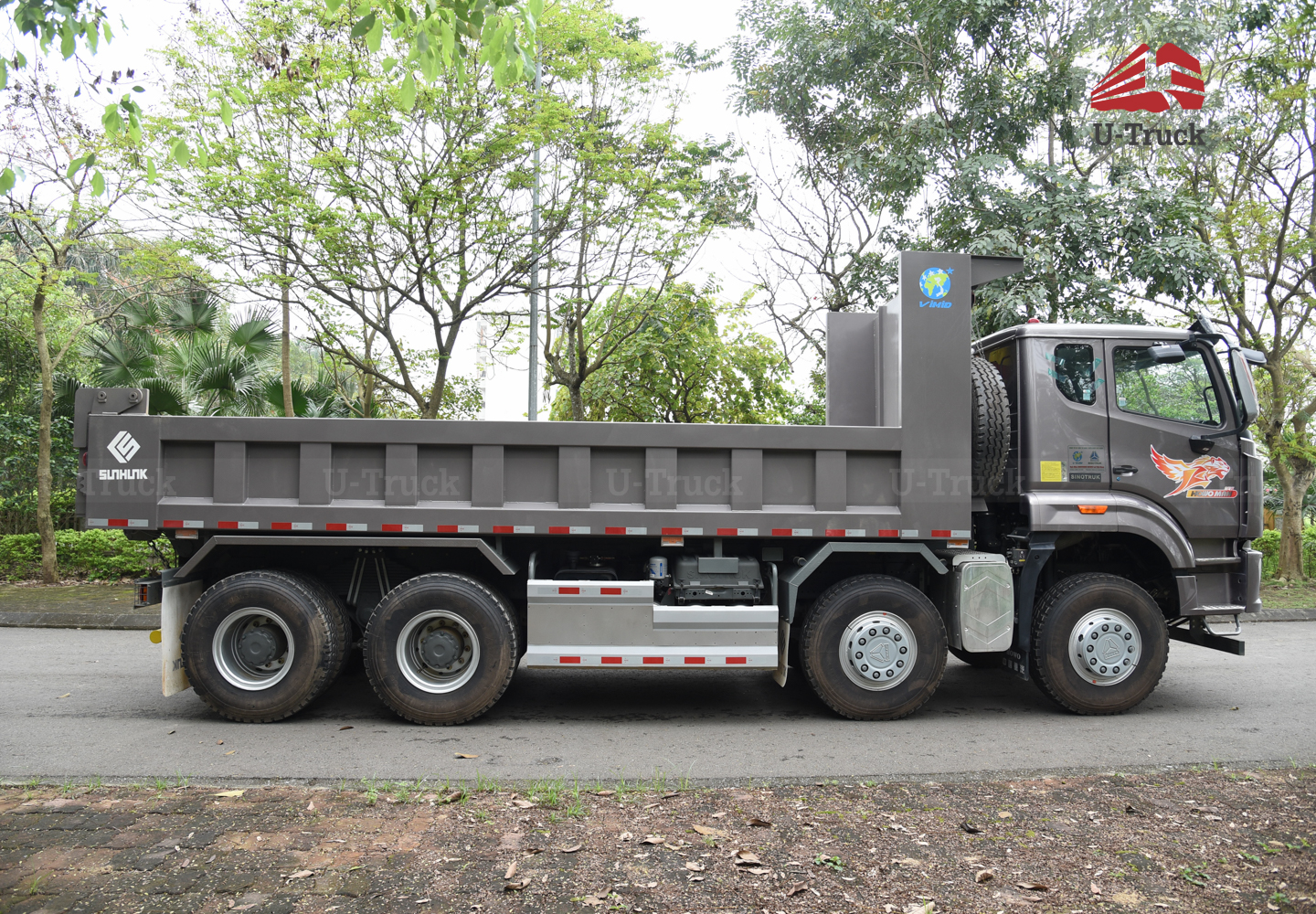 Xe ben HOWO NX400 8×4 thùng vuông