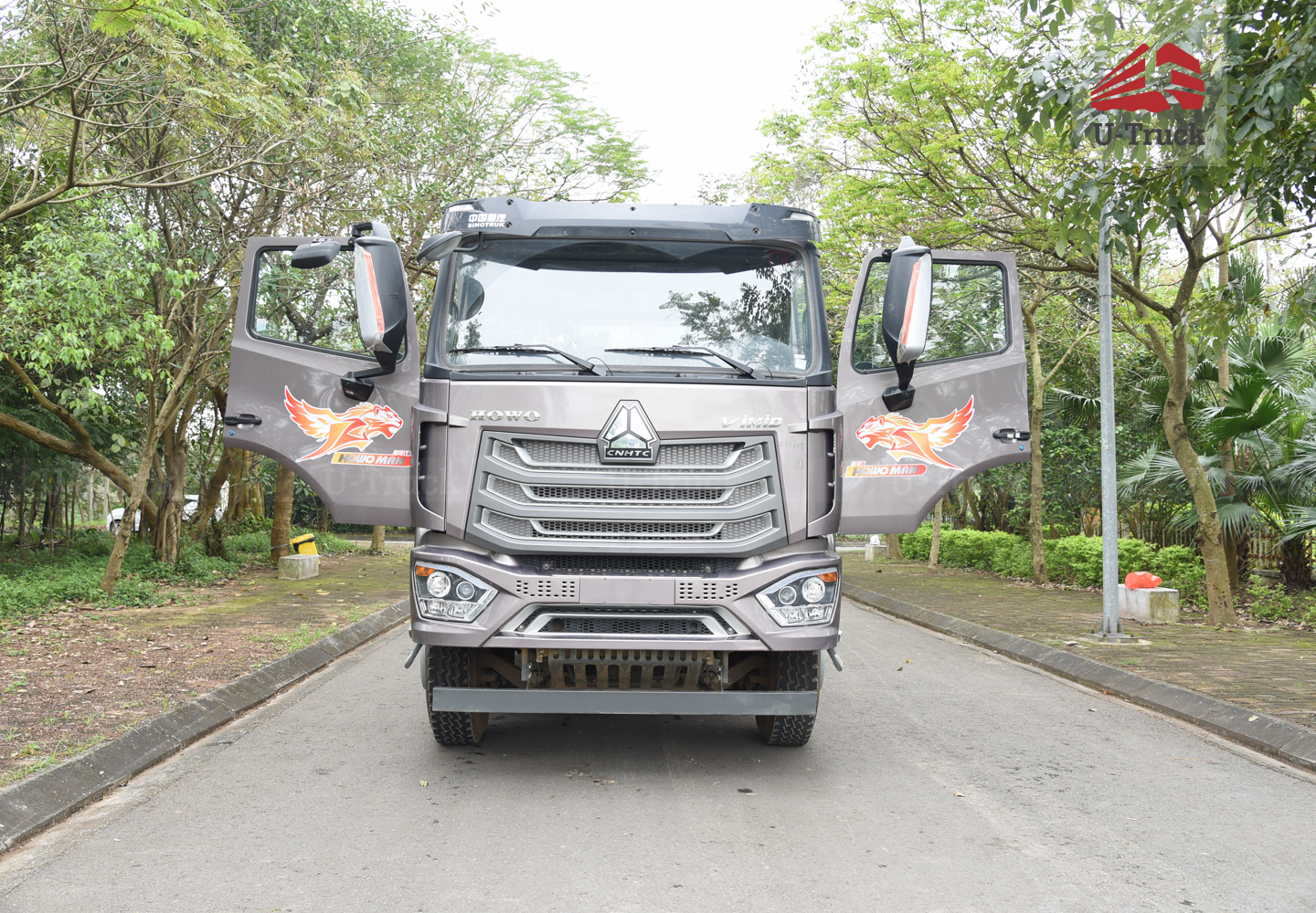 Xe ben HOWO NX400 8×4 thùng vuông