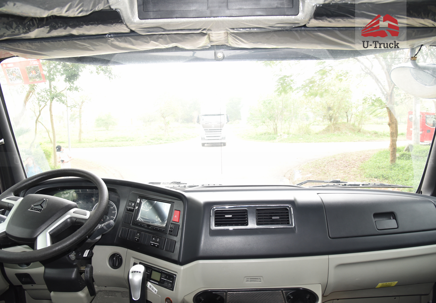 Xe ben HOWO NX400 8×4 thùng vuông