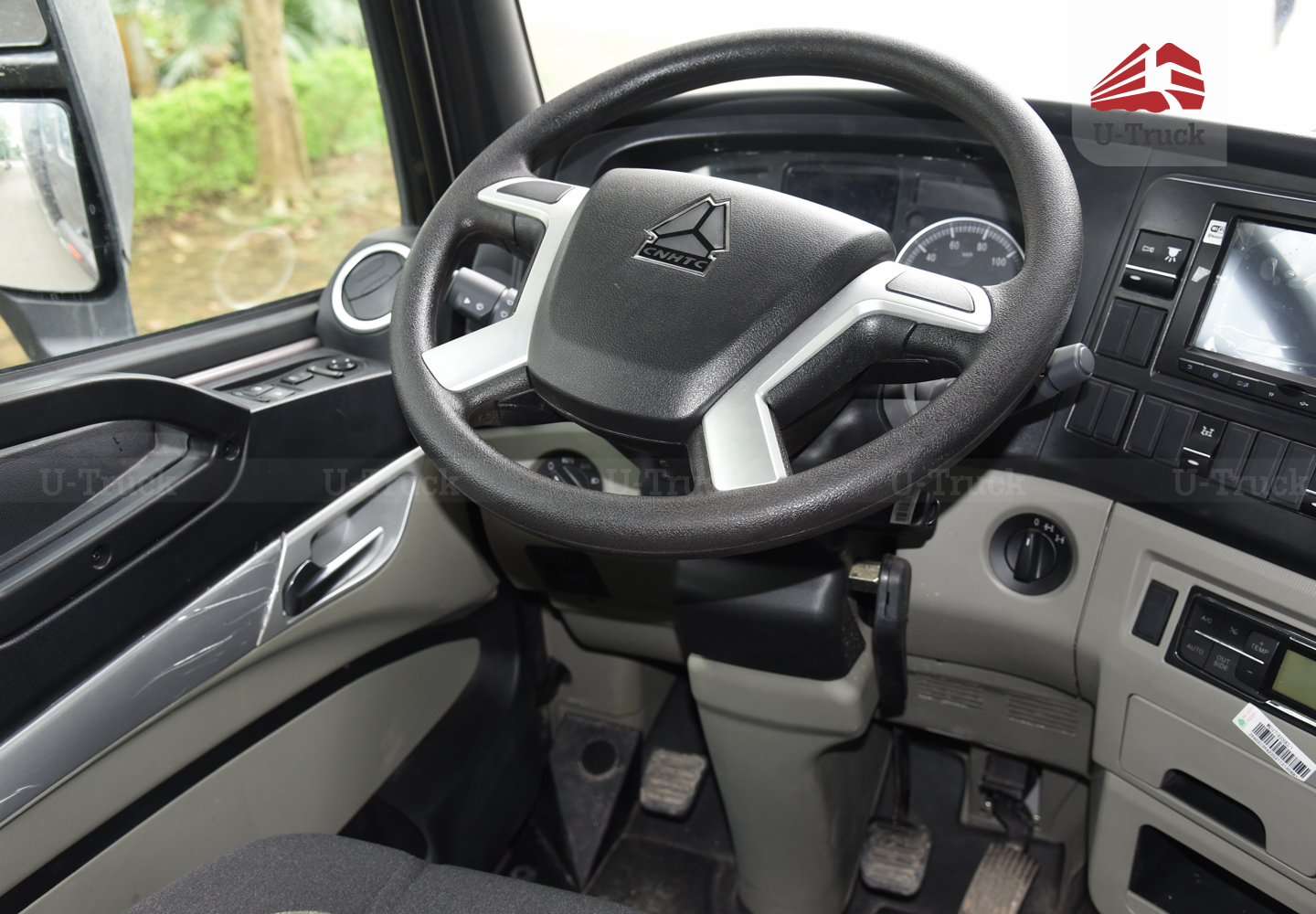 Xe ben HOWO NX400 8×4 thùng vuông