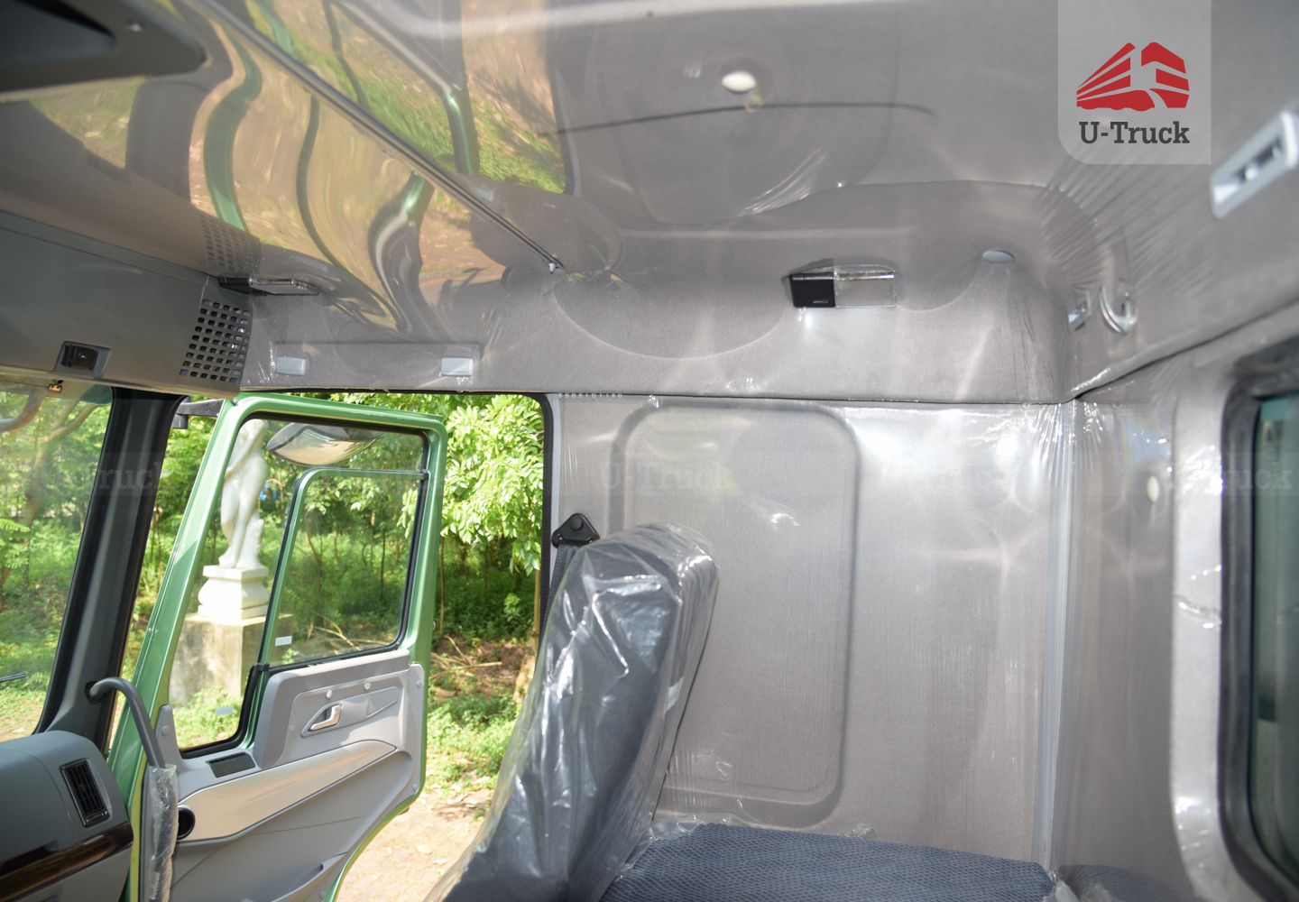 Xe ben HOWO V7G 6×4 thùng vuông