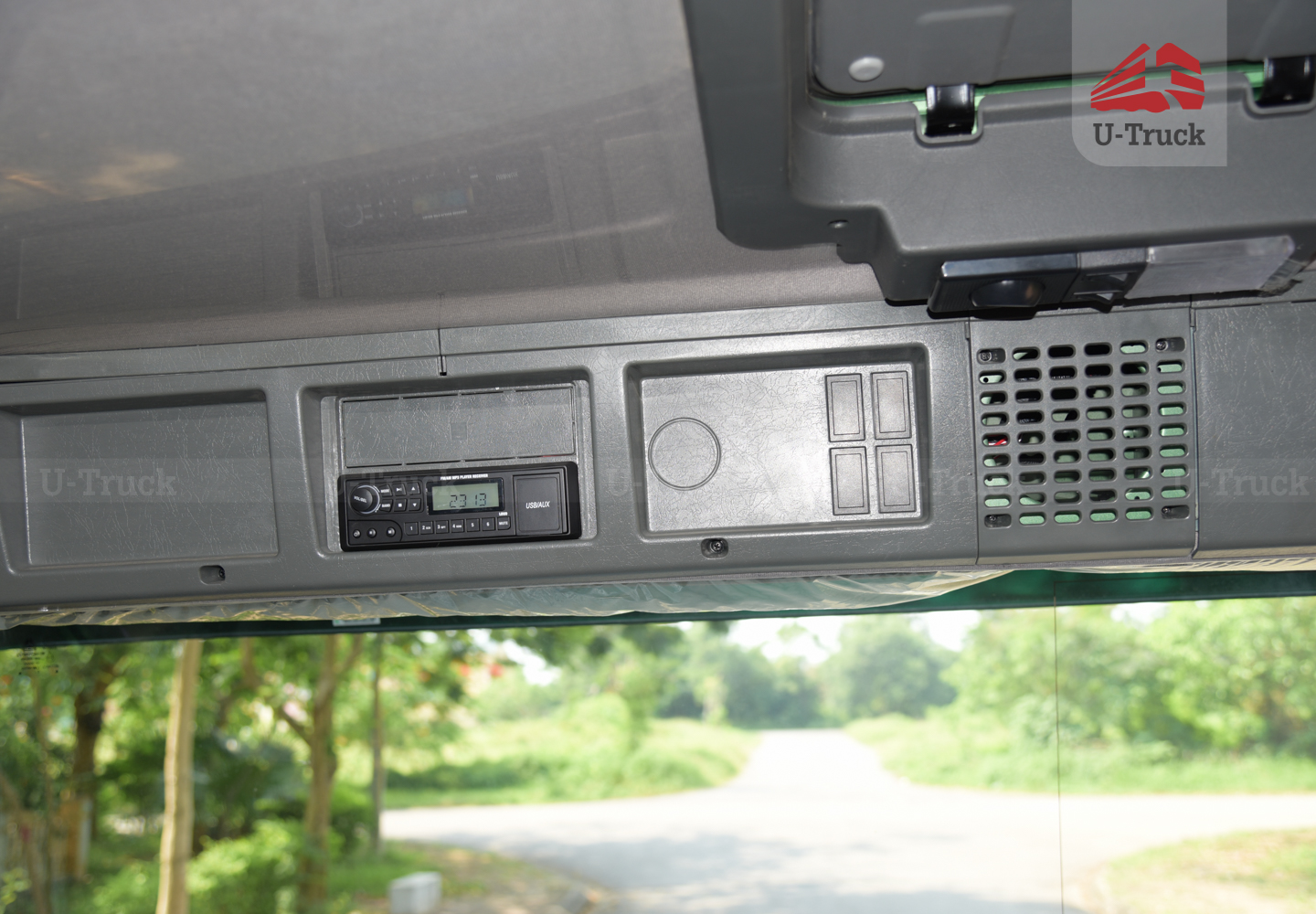 Xe ben HOWO V7G 6×4 thùng vuông