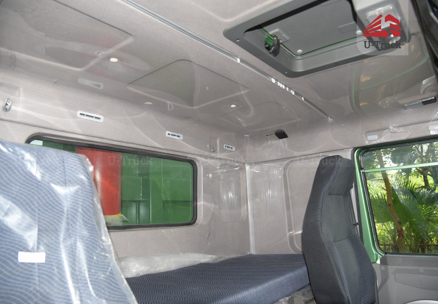 Xe ben HOWO V7G 6×4 thùng vuông