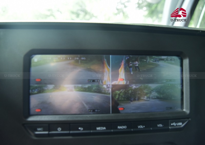 Xe ben HOWO V7X 350 8×4 Thùng Đúc