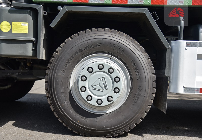 Xe ben HOWO V7X 350 8×4 Thùng Đúc