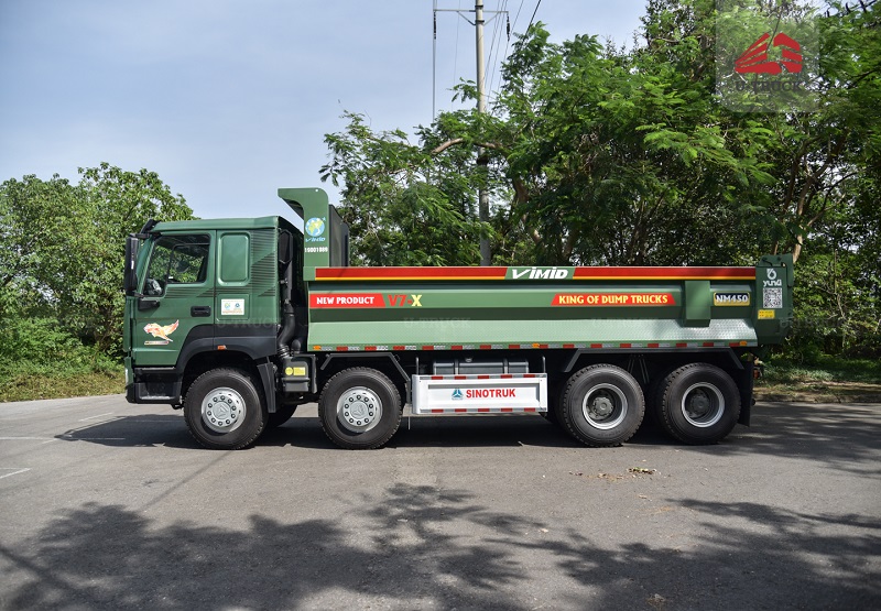 Xe ben HOWO V7X 350 8×4 Thùng Đúc