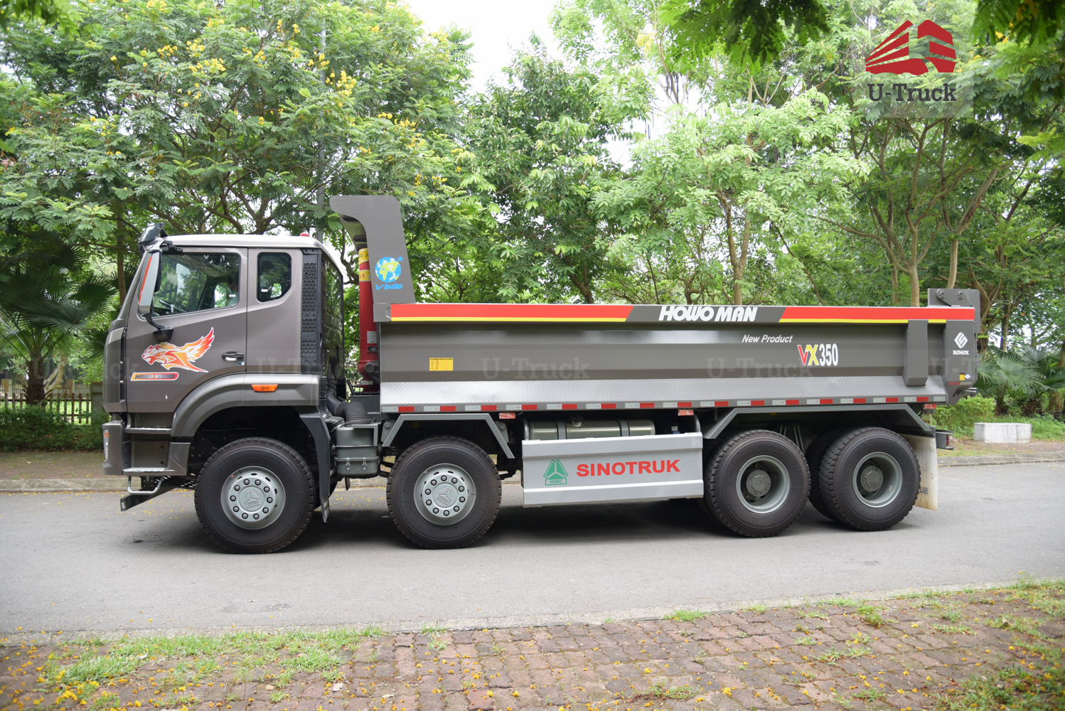 Xe ben HOWO MAN VX350 8×4 thùng đúc