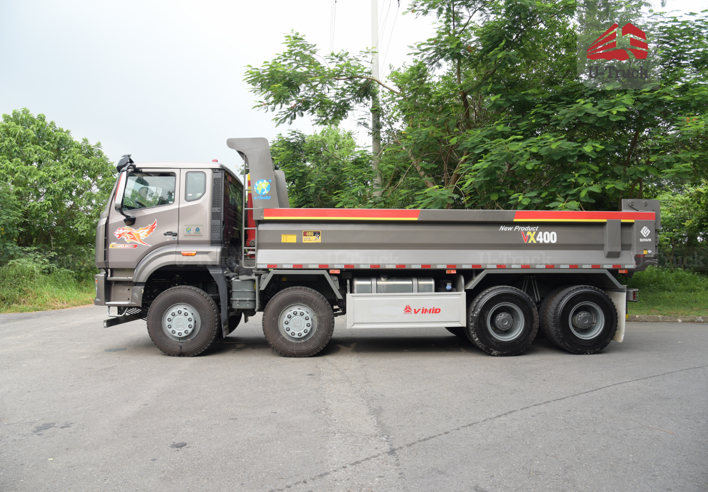 Xe ben HOWO MAN VX400 8×4 thùng đúc