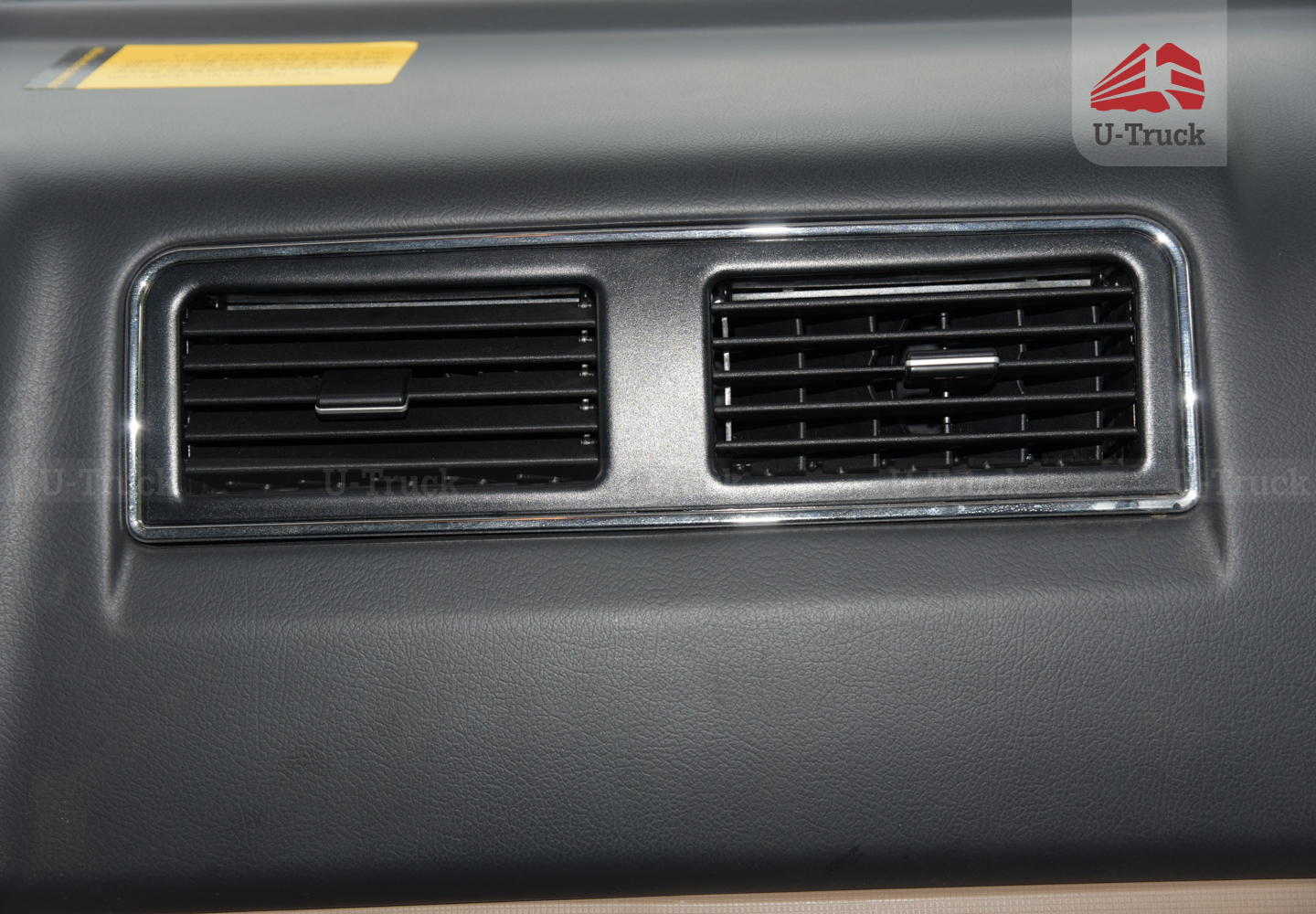 Xe ben HOWO MAN VX400 8×4 thùng đúc