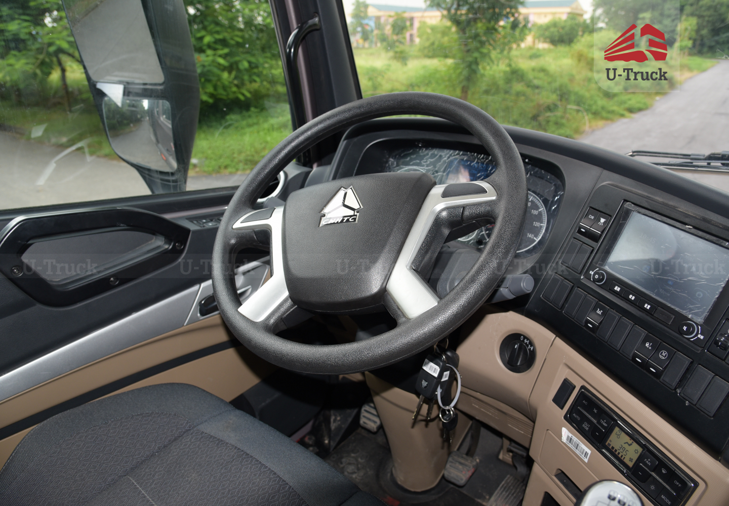 Xe ben HOWO MAN VX400 8×4 thùng đúc