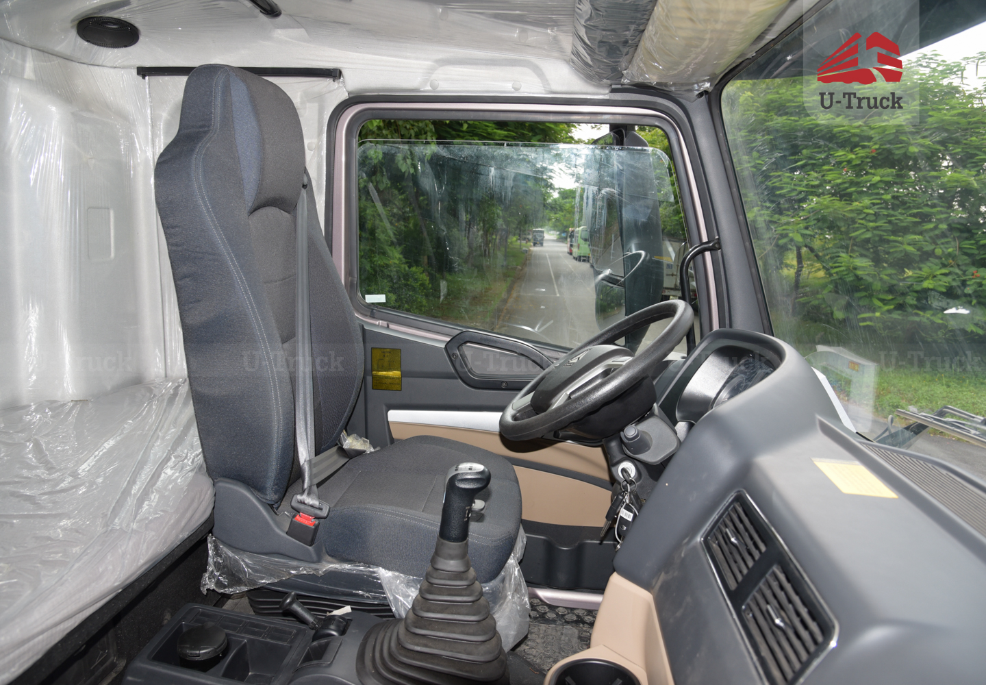 Xe ben HOWO MAN VX400 8×4 thùng đúc