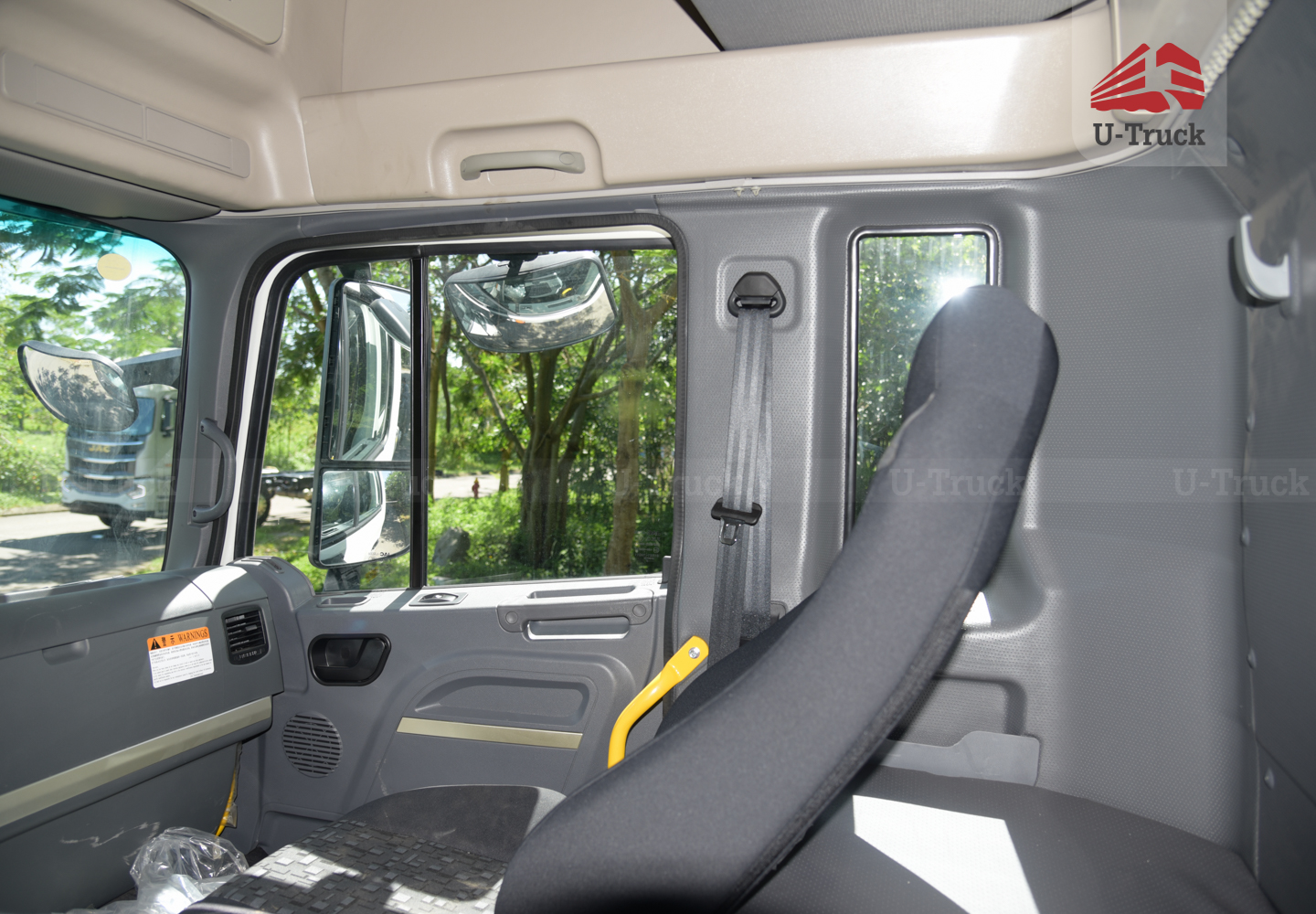 Xe chở máy chuyên dùng JAC A5 10×4