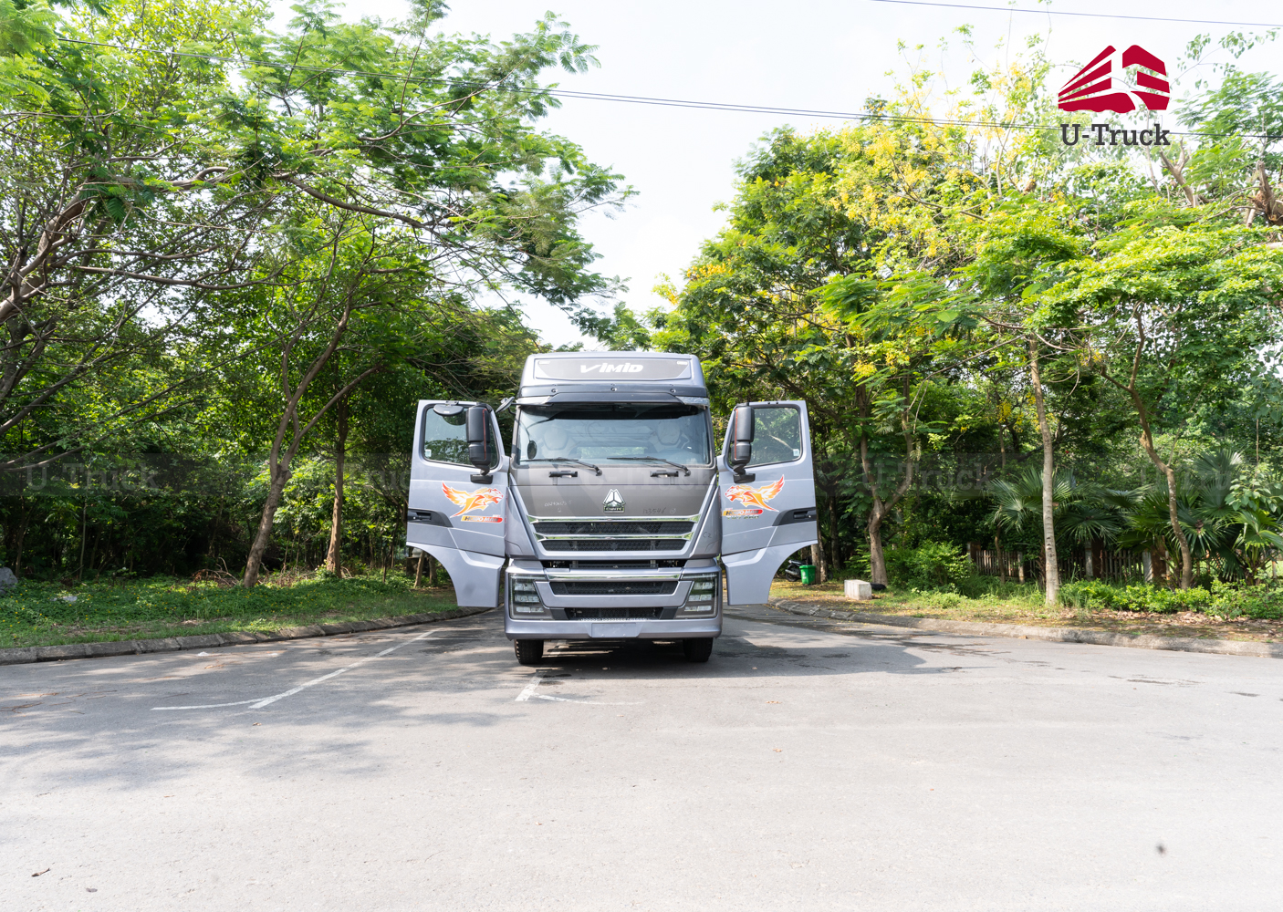 Xe đầu kéo HOWO TH7 LX 460 cầu dầu