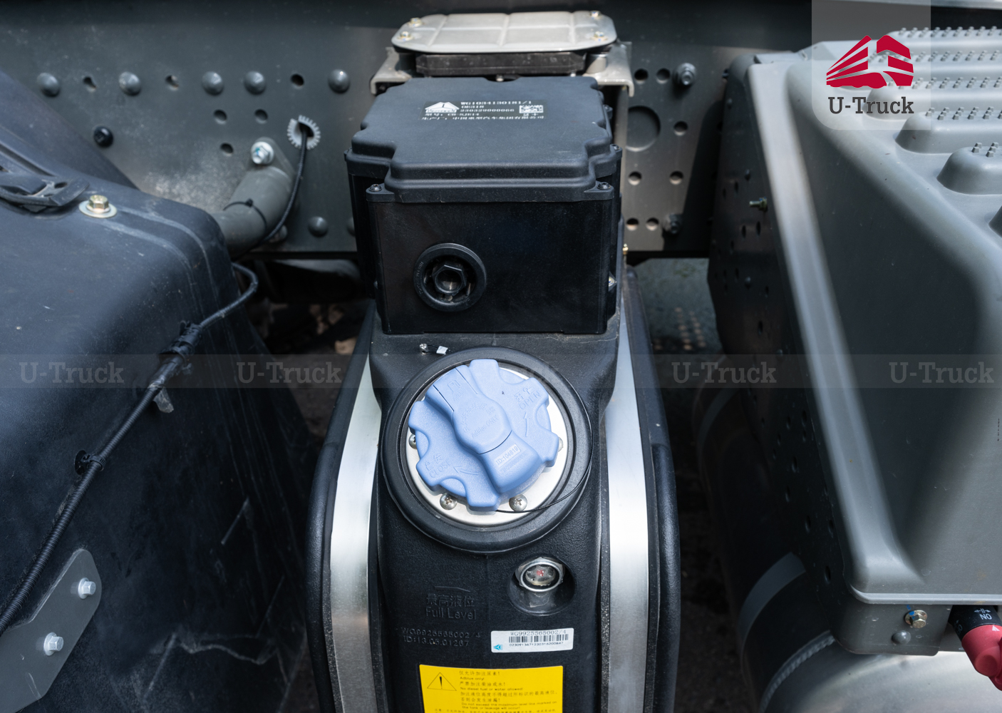 Xe đầu kéo HOWO TH7 LX 460 cầu dầu