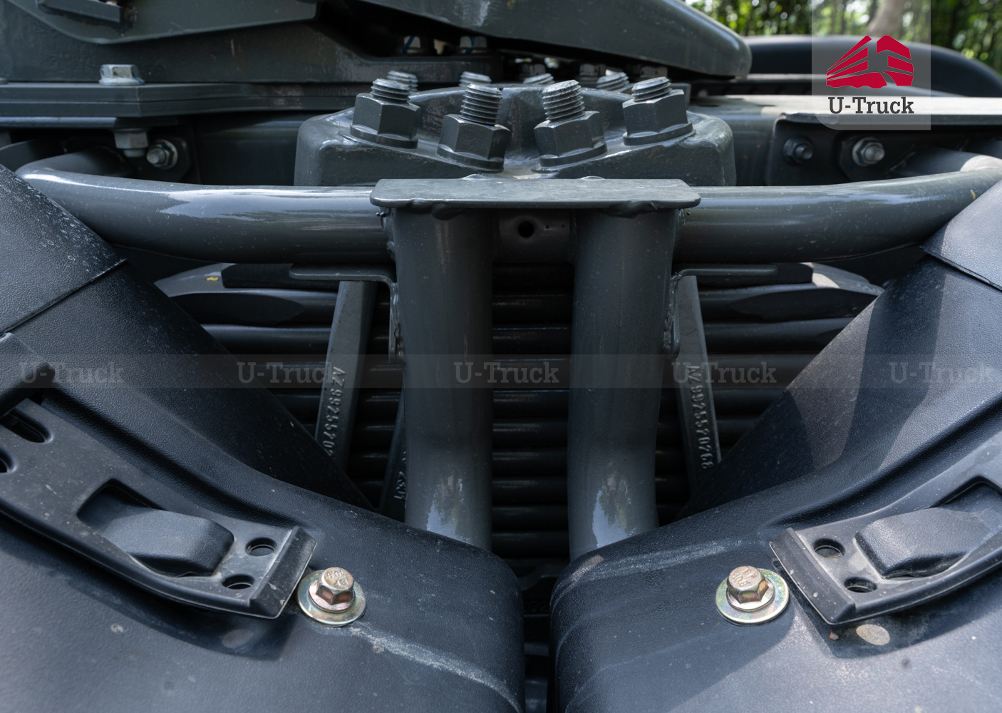 Xe đầu kéo HOWO TH7 LX 460 cầu dầu