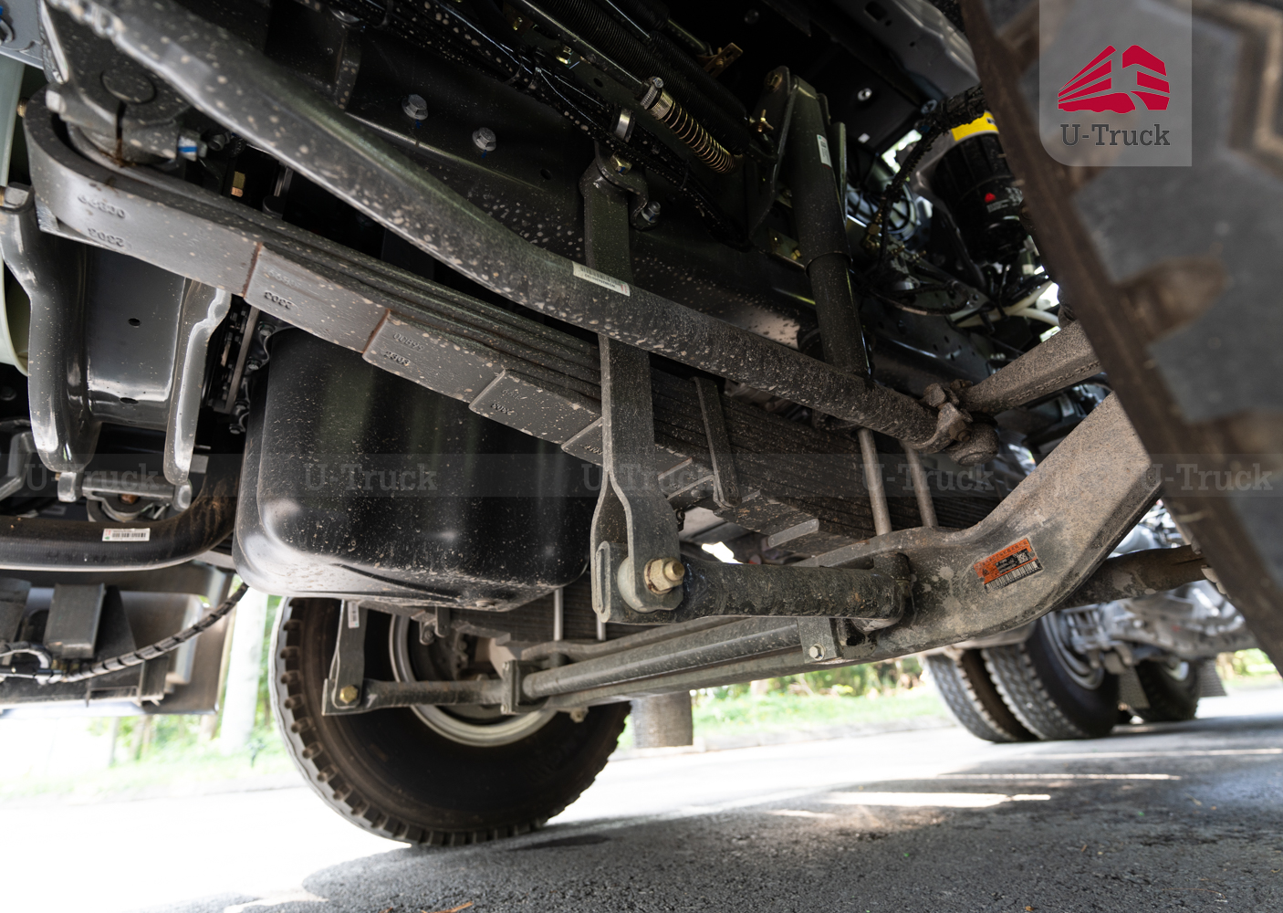 Xe đầu kéo HOWO TH7 LX 460 cầu dầu