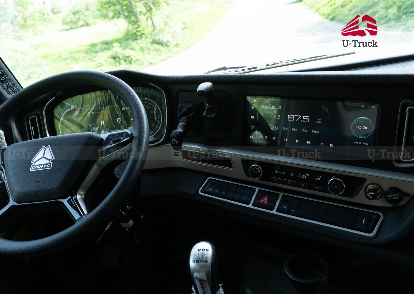 Xe đầu kéo HOWO TH7 LX 460 cầu dầu