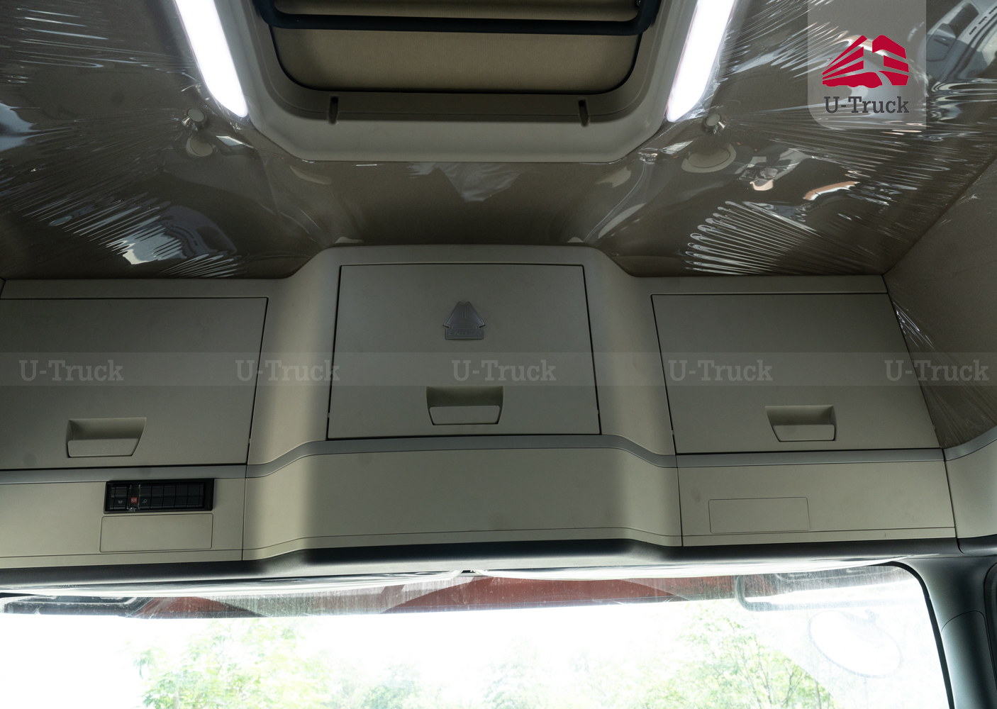 Xe đầu kéo HOWO TH7 LX 460 cầu dầu