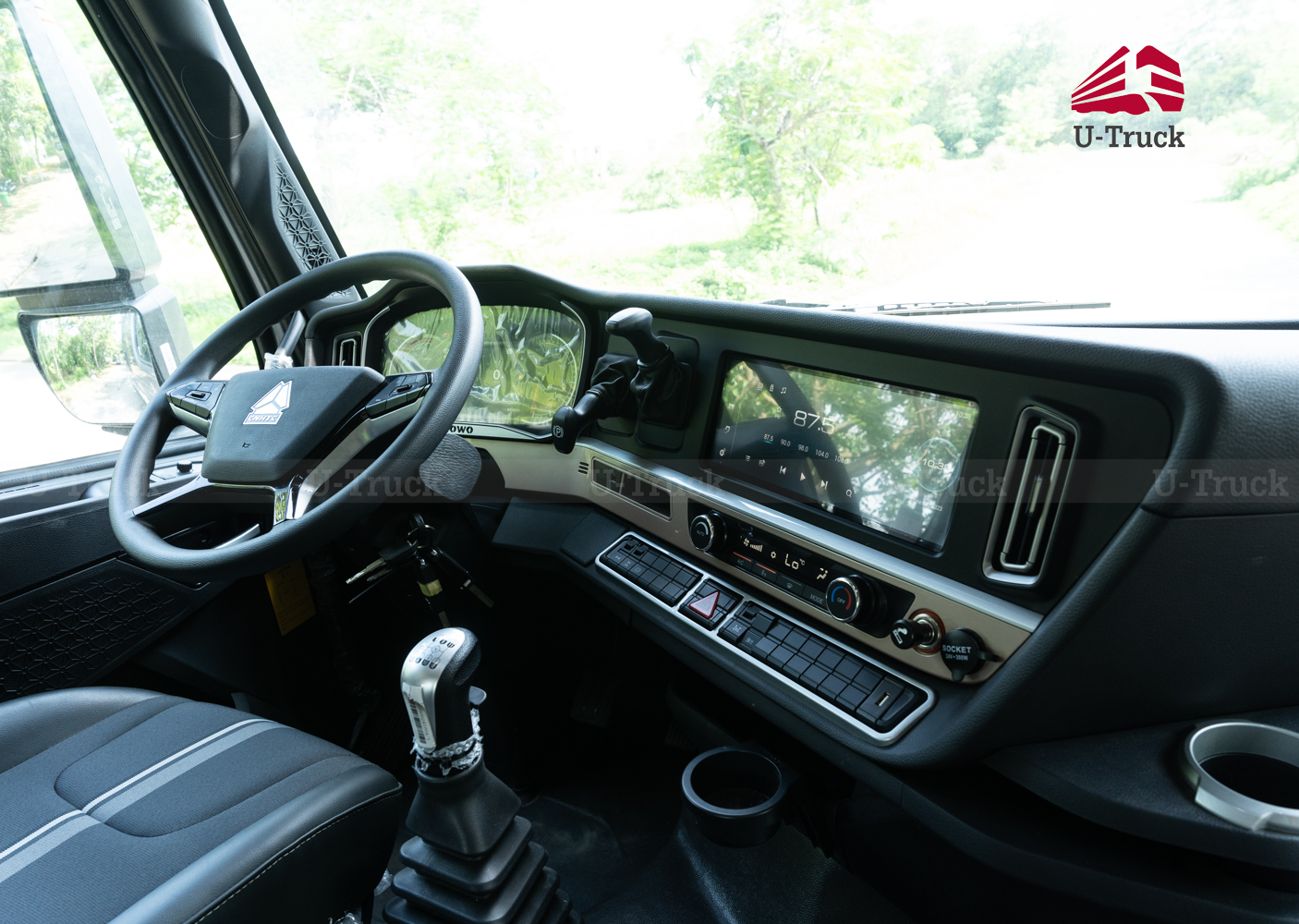 Xe đầu kéo HOWO TH7 LX 460 cầu dầu