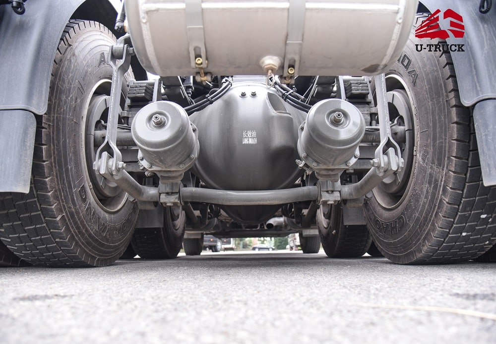 Xe đầu kéo HOWO TS7 Cầu láp – Thiết kế mới – Chuẩn mực mới