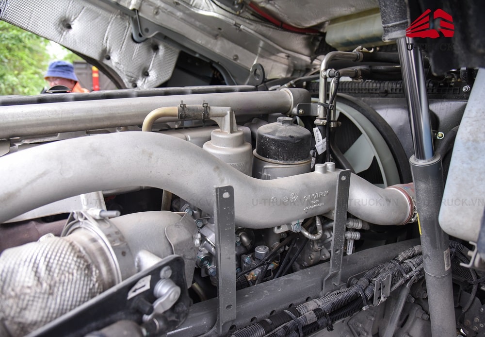 Xe đầu kéo HOWO TS7 Cầu láp – Thiết kế mới – Chuẩn mực mới