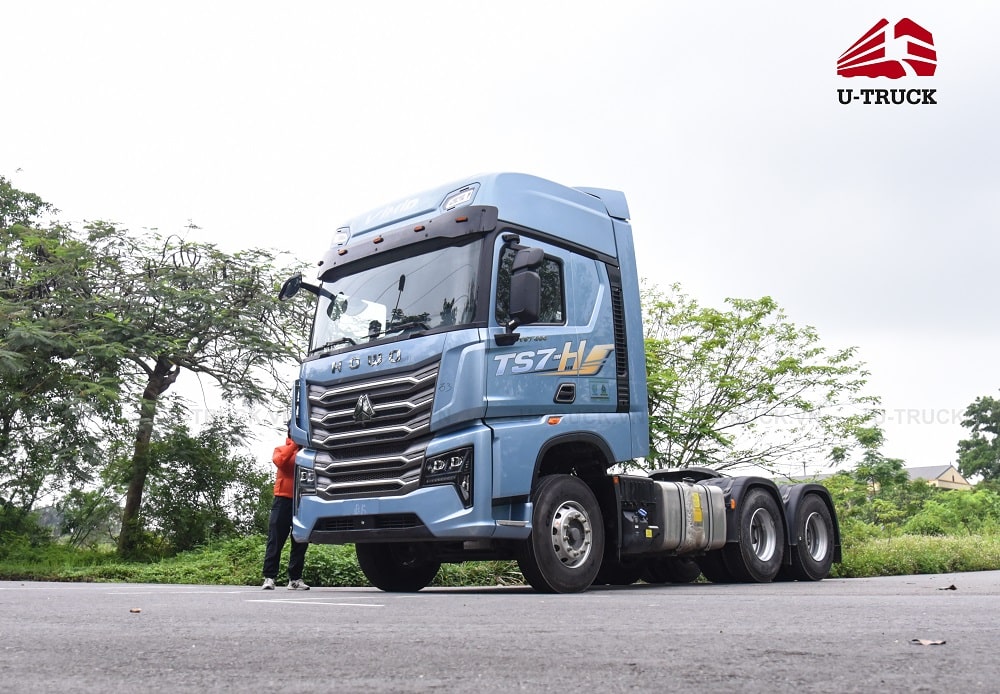 Xe đầu kéo HOWO TS7 Cầu láp – Thiết kế mới – Chuẩn mực mới