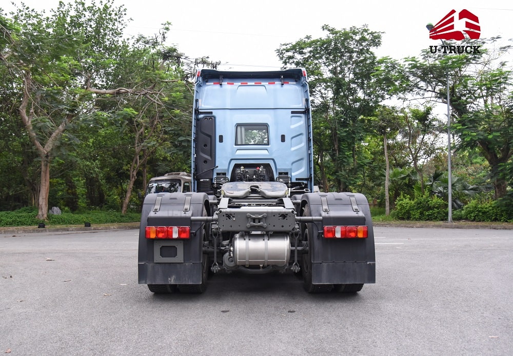 Xe đầu kéo HOWO TS7 Cầu láp – Thiết kế mới – Chuẩn mực mới