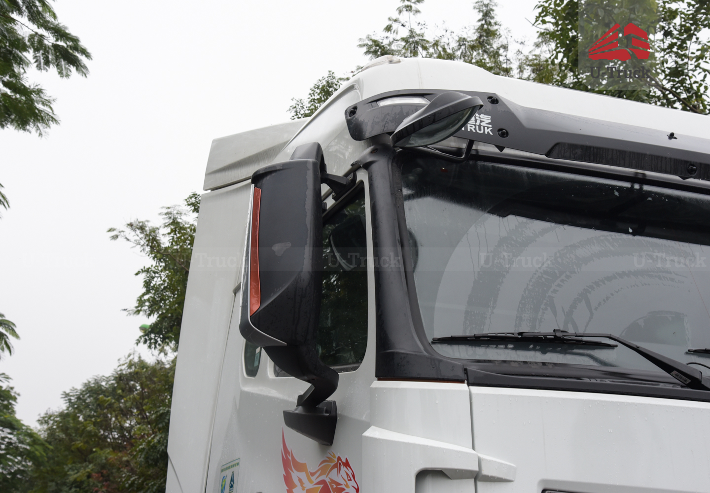 Xe đầu kéo HOWO NX 310 cầu láp