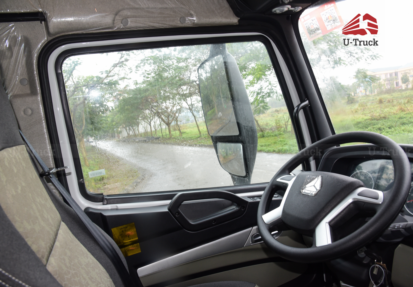 Xe đầu kéo HOWO NX 310 cầu láp