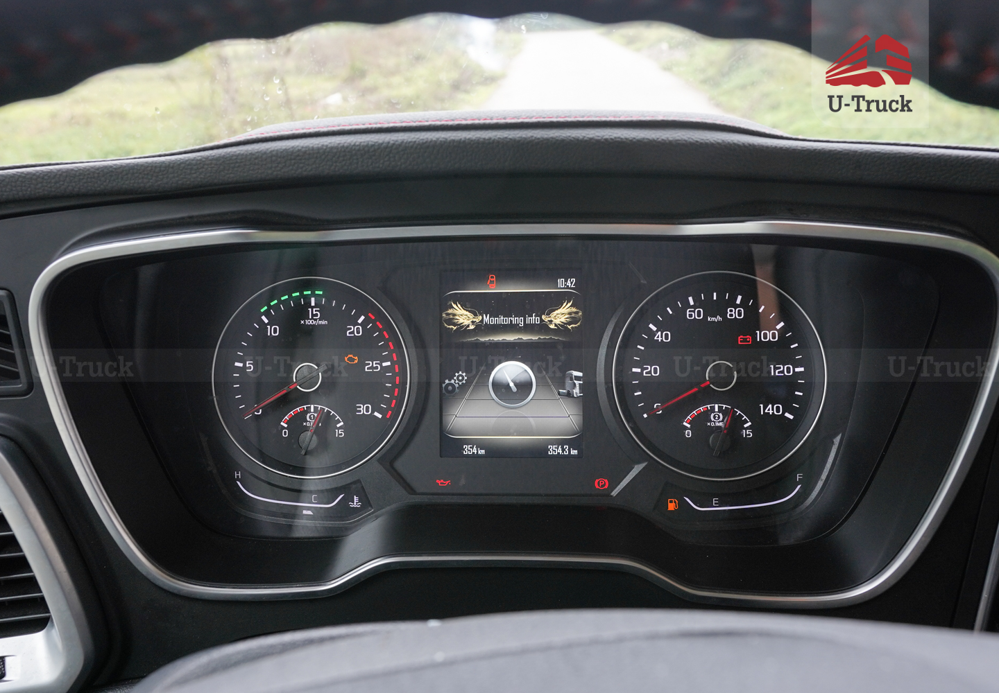 Xe đầu kéo JAC Q7 420 cầu láp