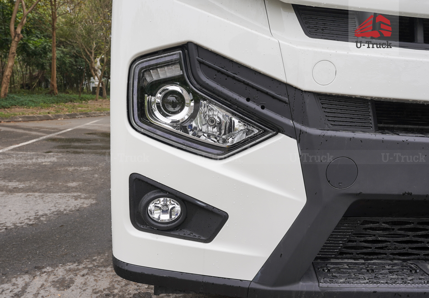 Xe đầu kéo JAC Q7 420 cầu láp