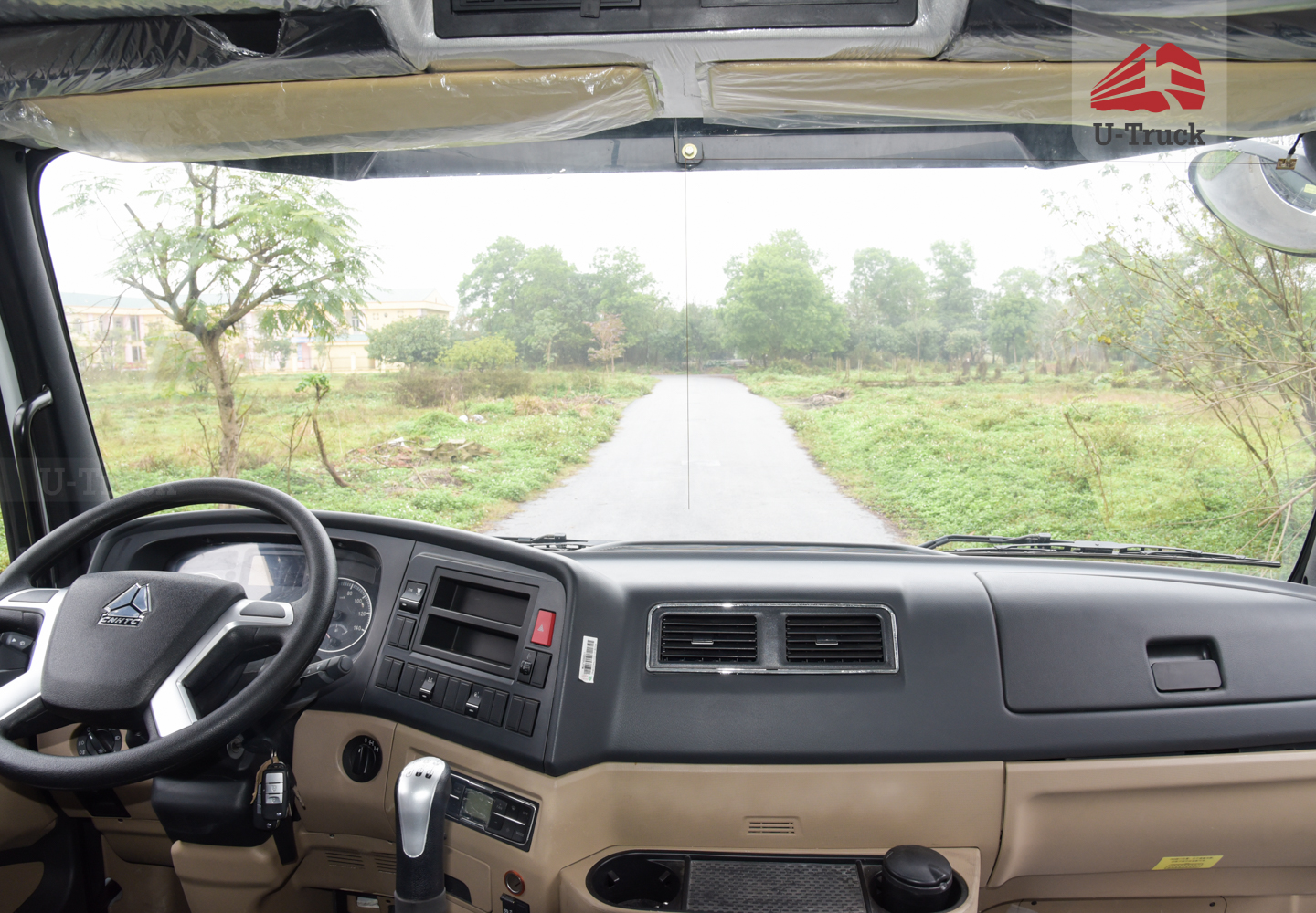 Xe phun nước HOWO NX 8X4 17M3