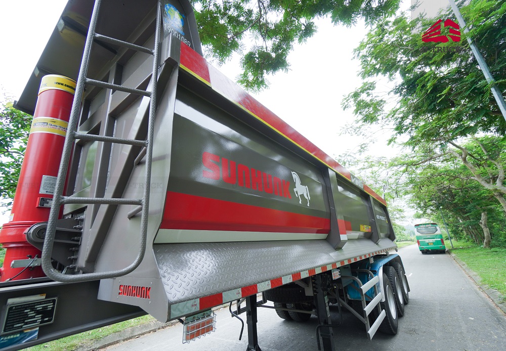 Xe SMRM BEN SUNHUNK Thùng Đúc 8T1 12R22.5