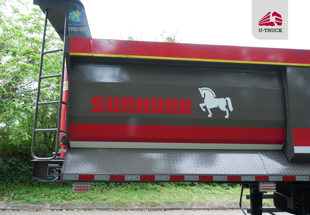 Xe SMRM BEN SUNHUNK Thùng Đúc 8T1 12R22.5