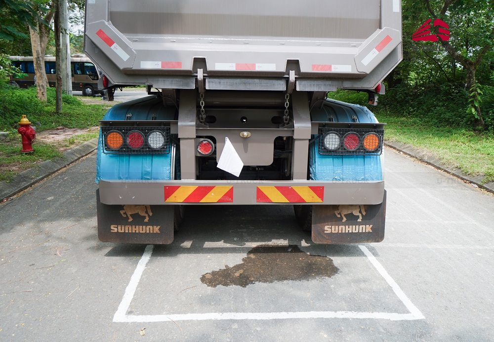 Xe SMRM BEN SUNHUNK Thùng Đúc 8T1 12R22.5