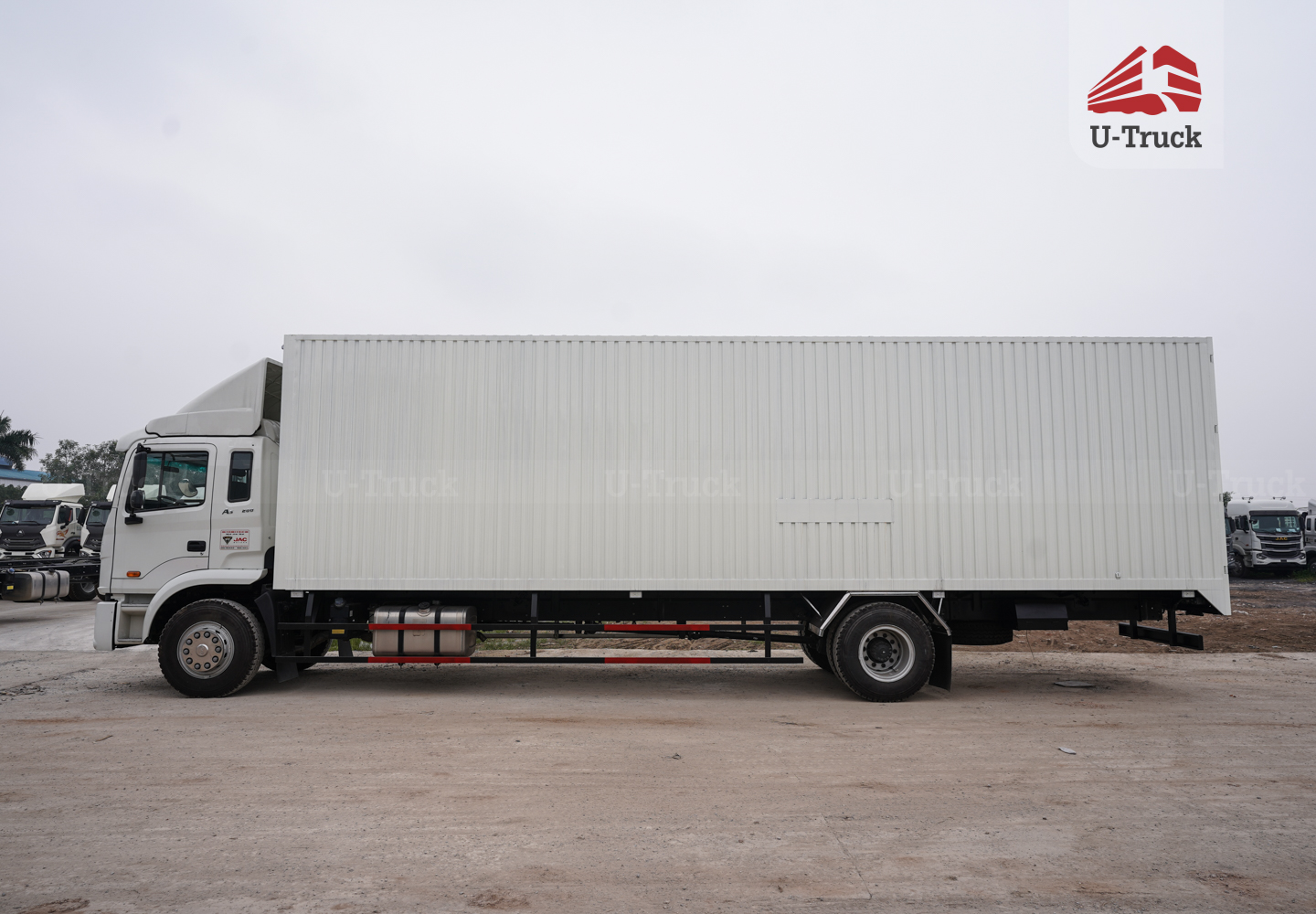 Xe tải JAC A5 4×2 thùng công pallet 3CH 10M