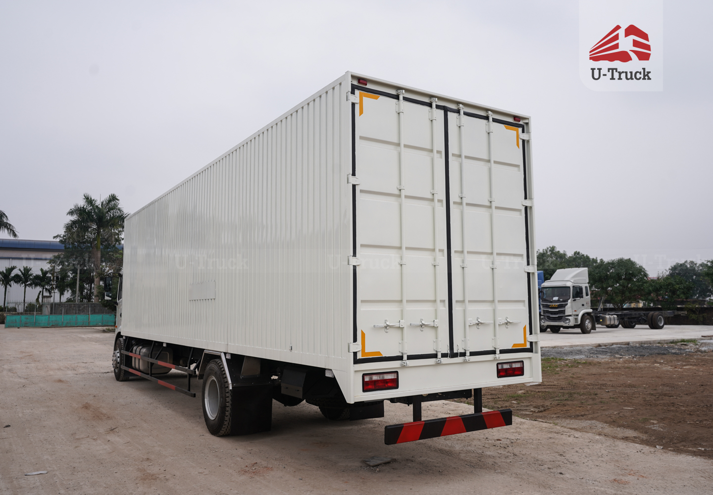 Xe tải JAC A5 4×2 thùng công pallet 3CH 10M