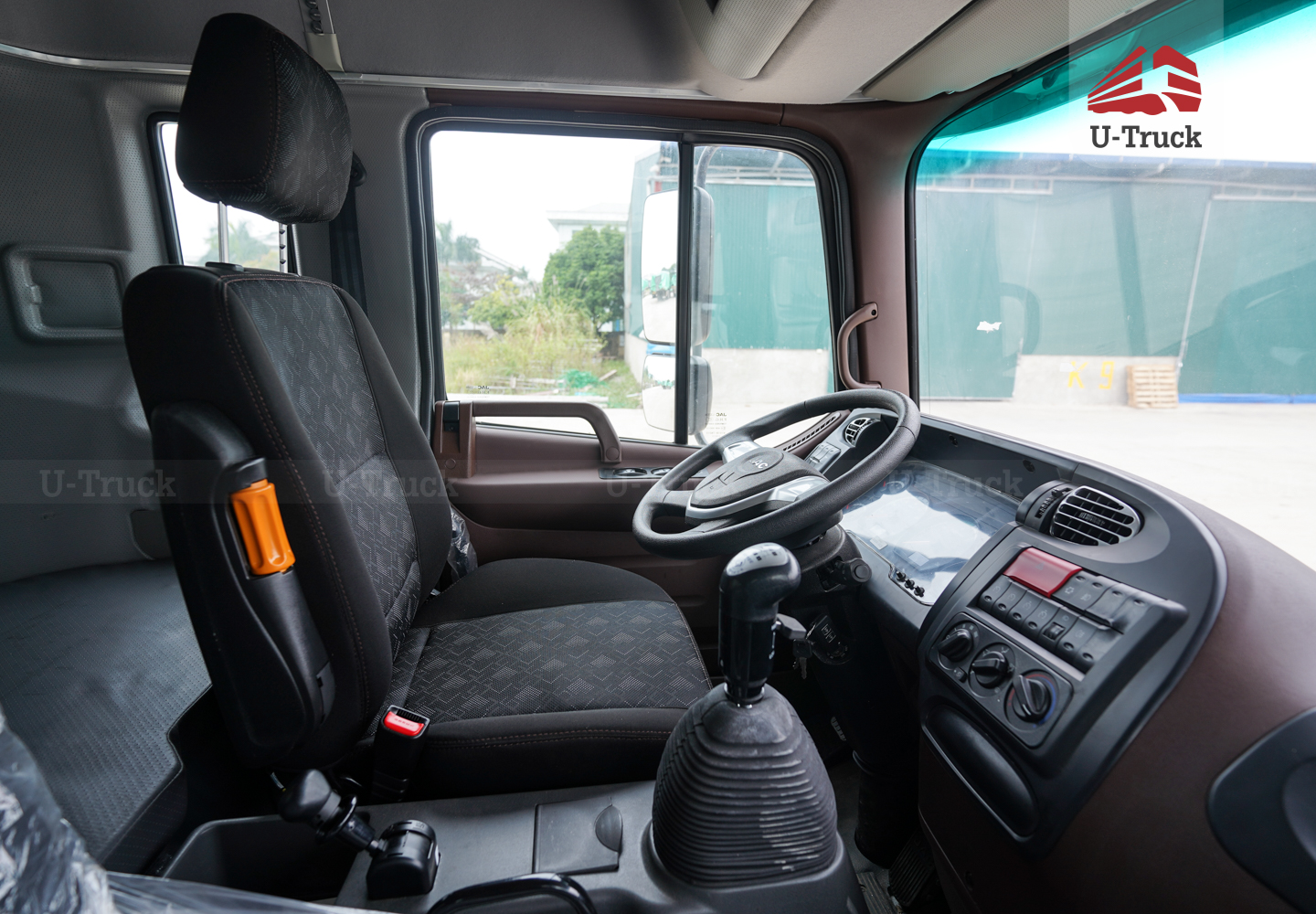 Xe tải JAC A5 4×2 thùng công pallet 3CH 10M