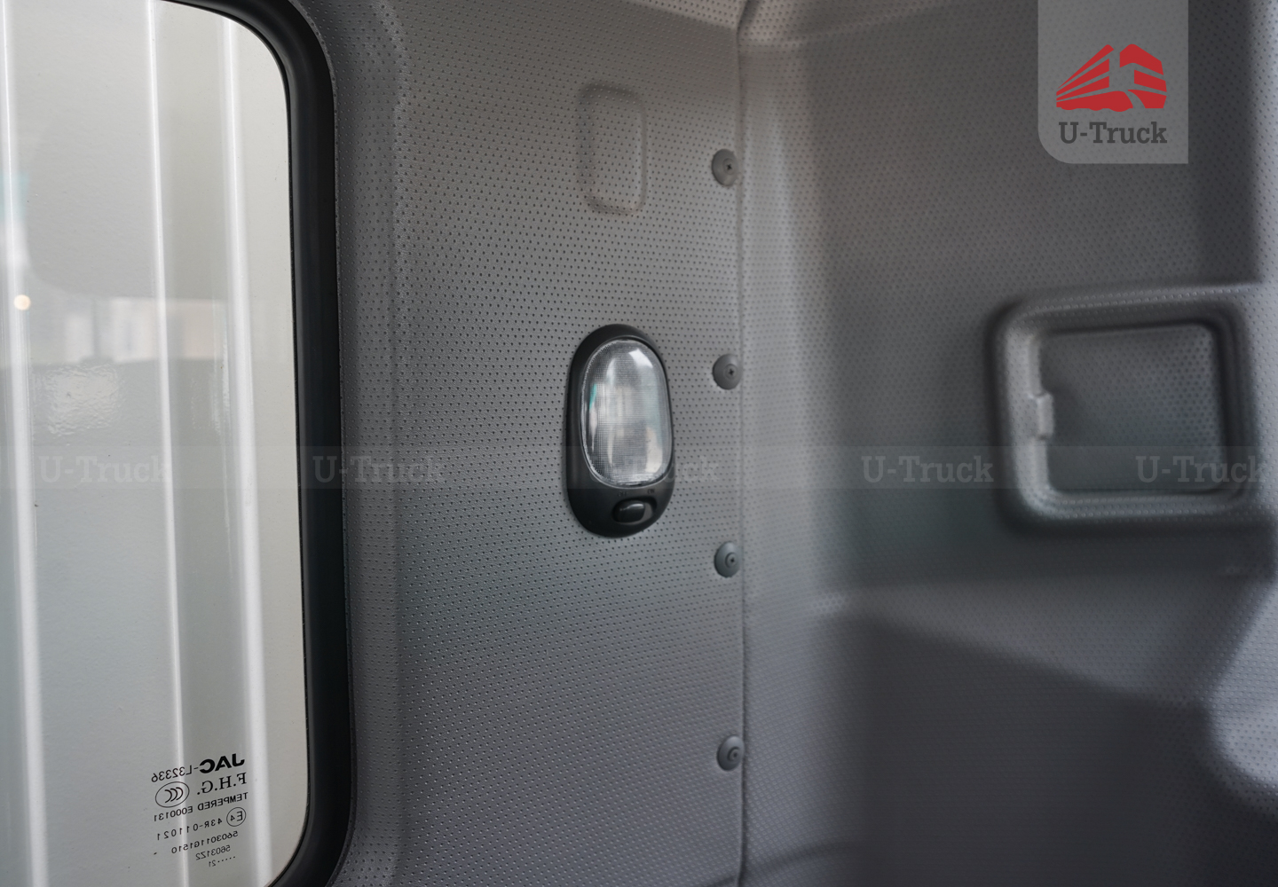 Xe tải JAC A5 4×2 thùng công pallet 3CH 10M