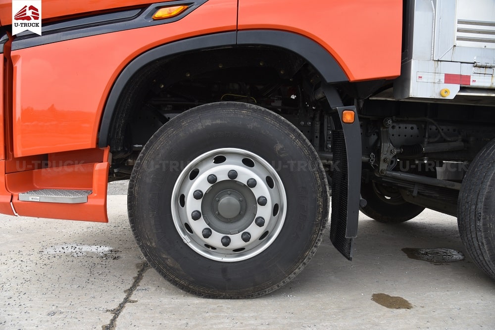 Xe Tải HOWO MAX 350 8X4 Khung mui Nhập Khẩu 9M7