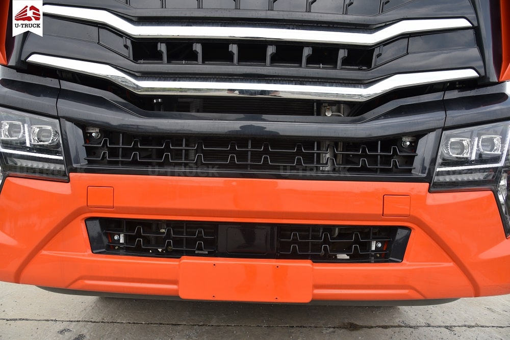 Xe Tải HOWO MAX 350 8X4 Khung mui Nhập Khẩu 9M7