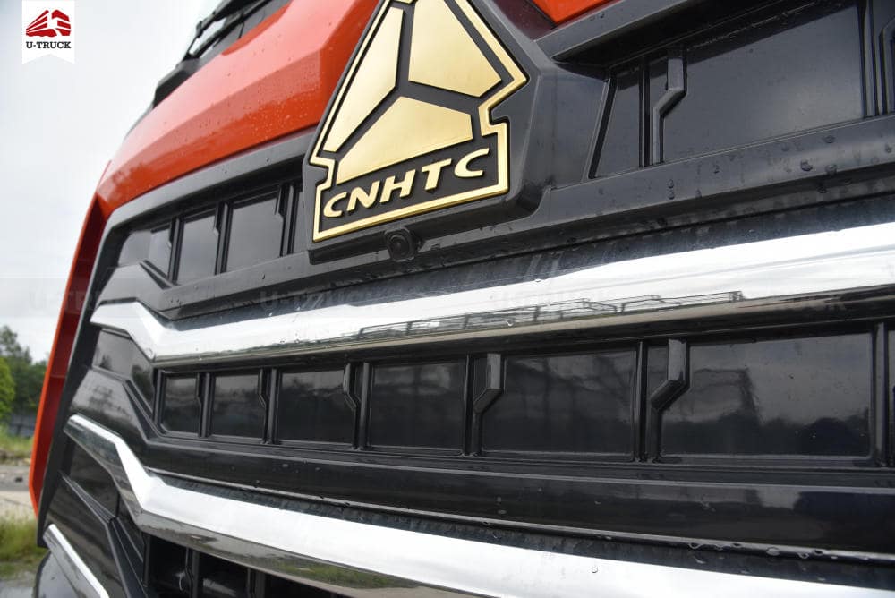 Xe Tải HOWO MAX 350 8X4 Khung mui Nhập Khẩu 9M7