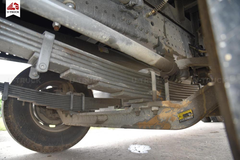 Xe Tải HOWO MAX 350 8X4 Khung mui Nhập Khẩu 9M7