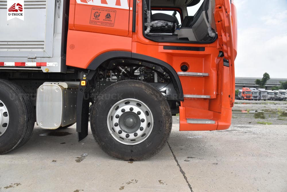 Xe Tải HOWO MAX 350 8X4 Khung mui Nhập Khẩu 9M7