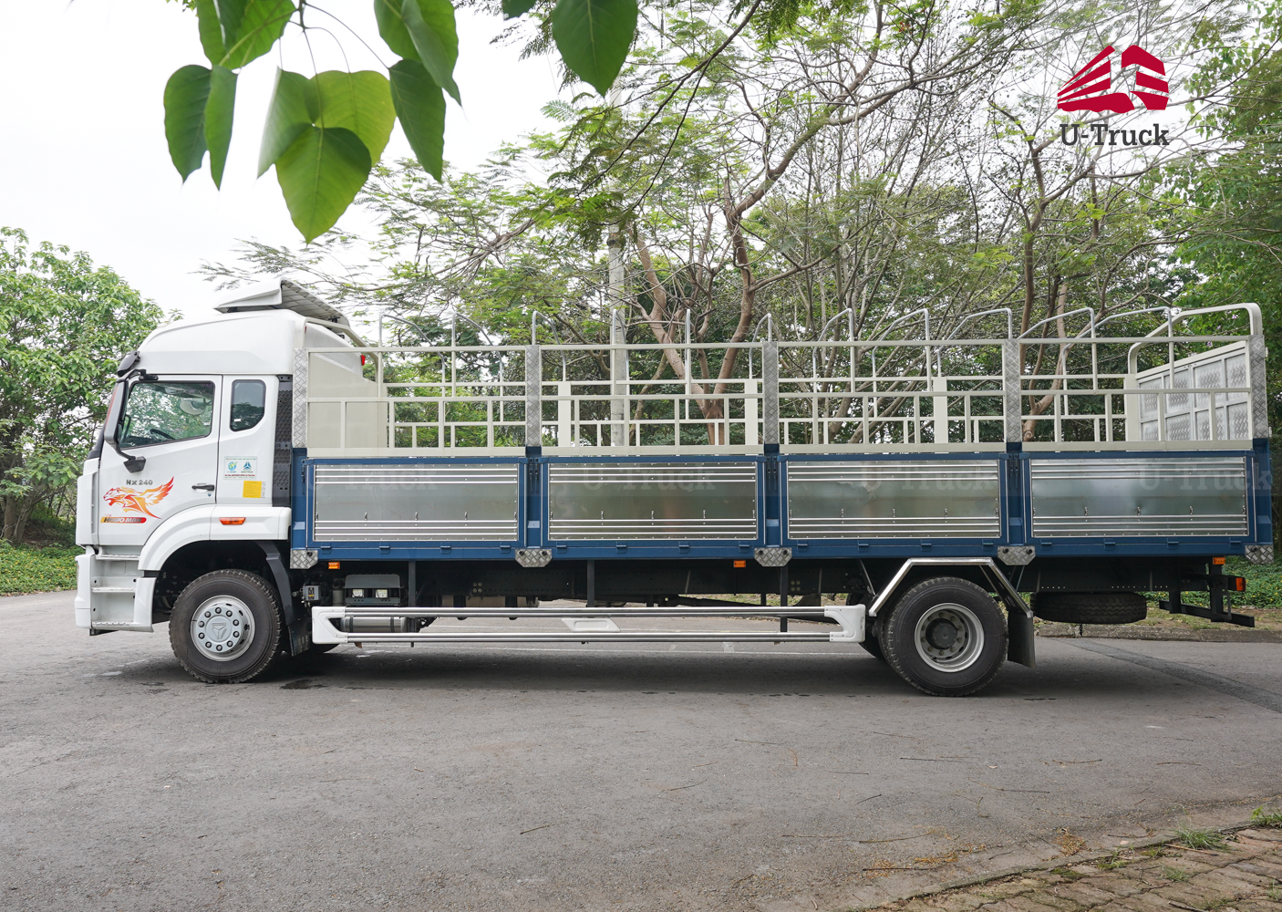 Xe tải HOWO NX 4×2 khung mui 8M5