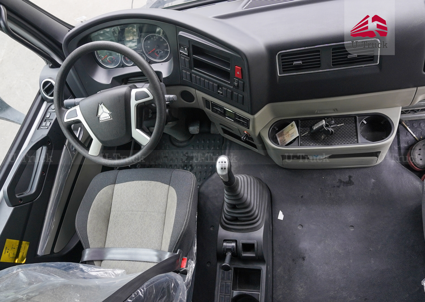 Xe tải HOWO NX 4×2 khung mui 8M5